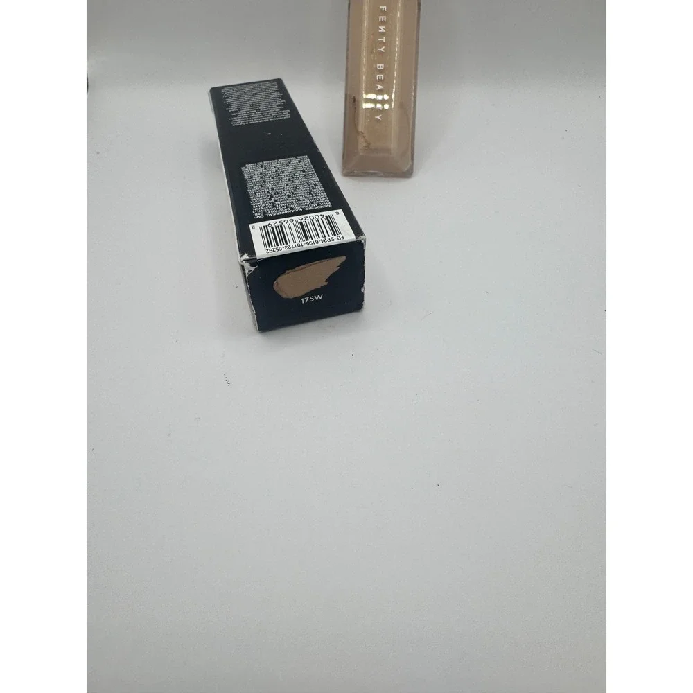 Fenty Beauty We're Even Hydrating Longwear Concealer 175W